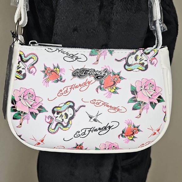 NWT Ed Hardy Tattoo-Styled White Mini Shoulder Bag Skulls, Roses, Hearts - Picture 2 of 11